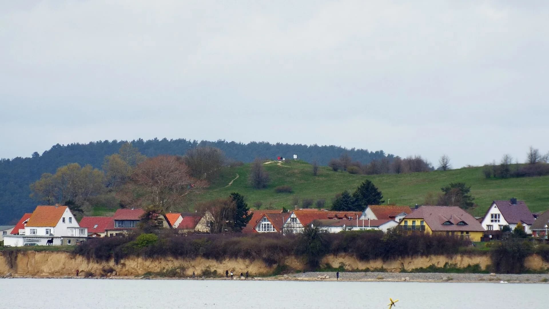 Blick von Thiessow über das Wasser nach Klein Zicker